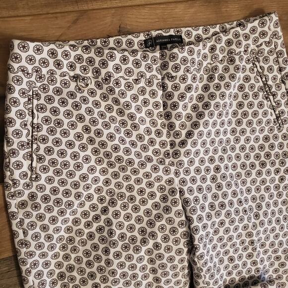 Adrianna Papell High Rise Floral Daisy Cropped Capris Stretch Pants Size 10 - Picture 6 of 11